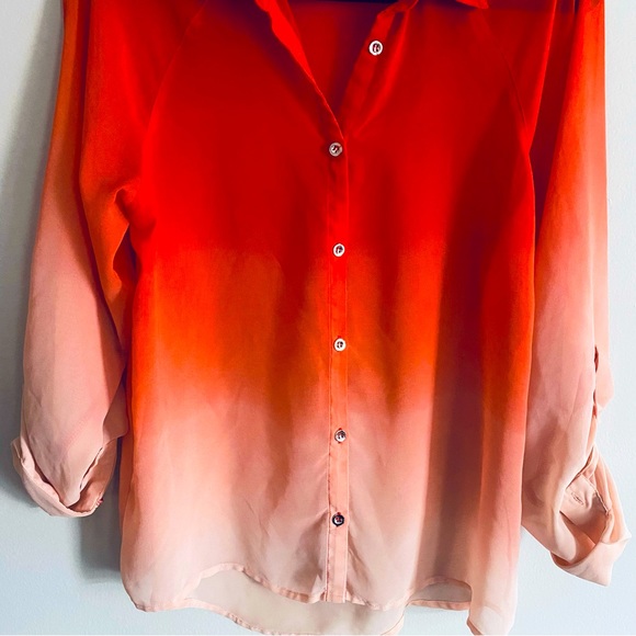 Daytrip Women's Red and Orange Ombre Long Sleeve Shirt Button Up Top Size Medium - Picture 2 of 9